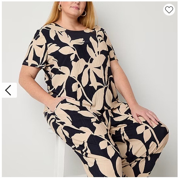 Liz Claiborne tencel knit flowy pleated top size 3X black and beige floral NWT - Picture 3 of 4